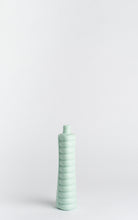 Carica l'immagine nel visualizzatore di Gallery, Vaso in Porcellana #10 Mint- Foekje Fleur